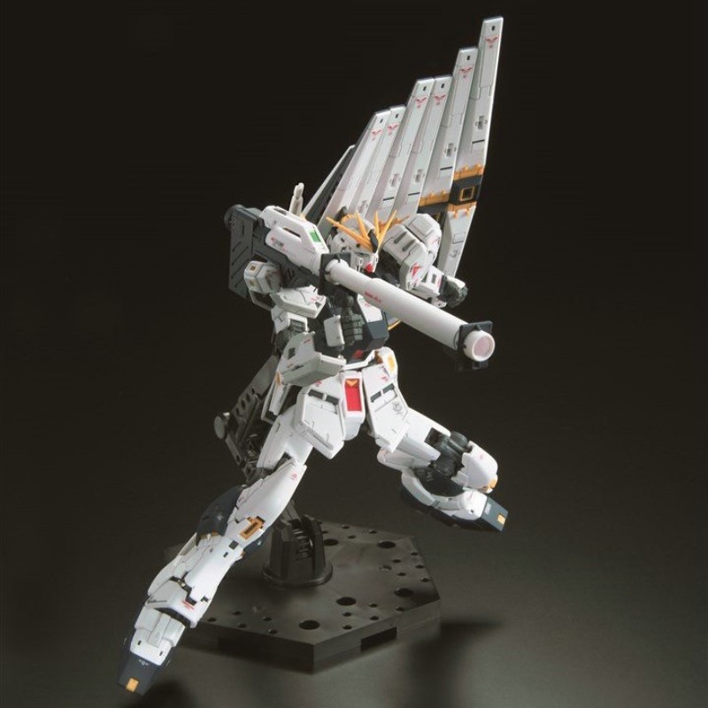 W magazynie: Bandai RG 1/144 R – Bandai Model Gundam Rg recenzja i cena