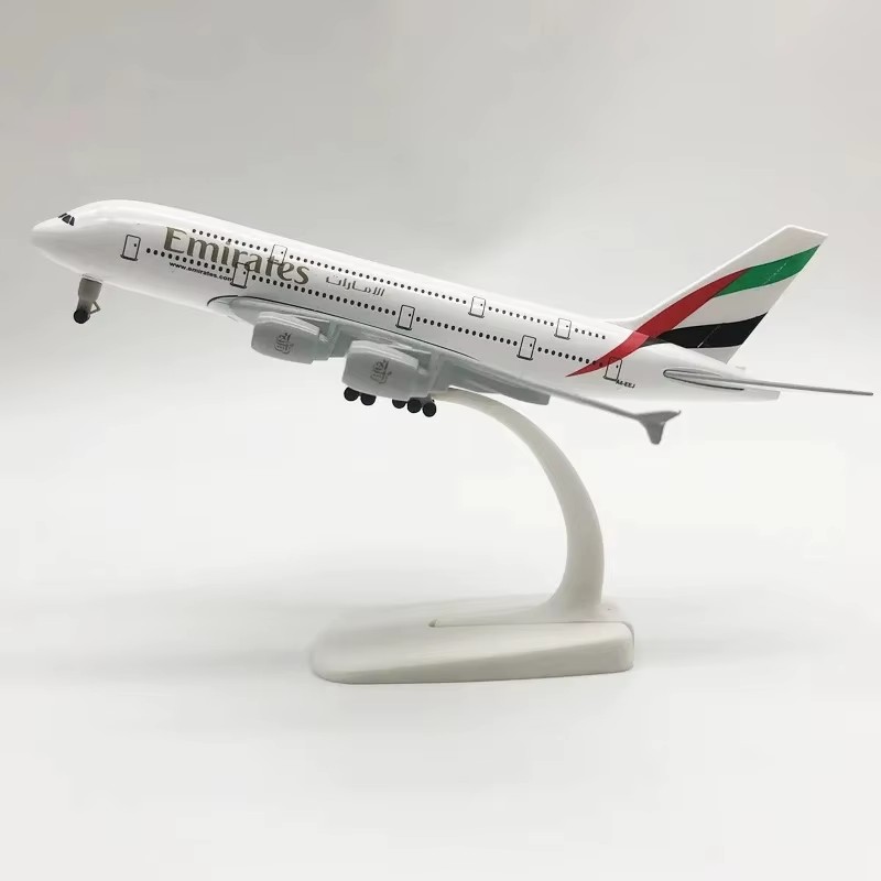 20CM A380 Emirates Airline 1:4 – Model Airplane Plastic recenzja i cena