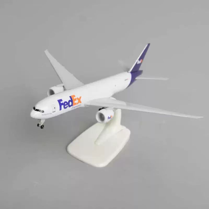 Samolot w skali 20 cm 	 Model  – Model Airplane Plastic recenzja i cena